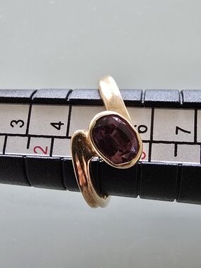 14k Gold And African Ruby Pinkie Ring. Size 2.5